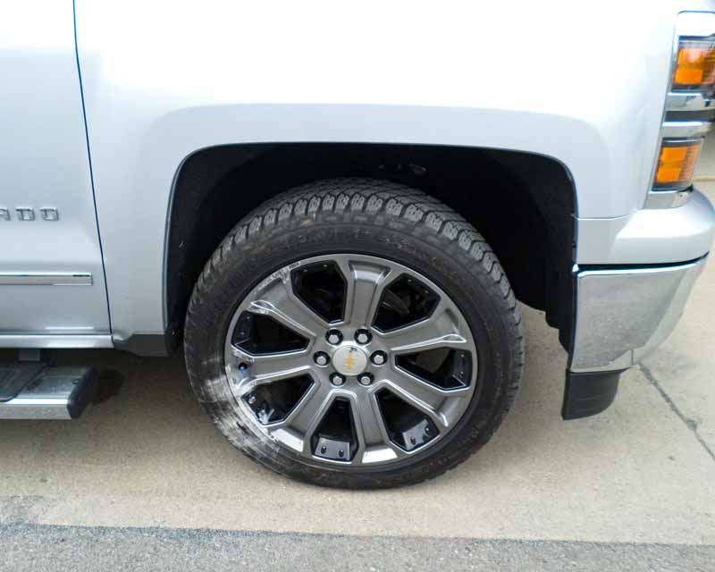 auto body repairs for tires | Diamond Collision Services Inc., Avon, IN